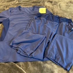 Cherokee iflex navy scrub set large